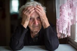 Vanhusten masennus - Masentunut vanhus kotihoidossa